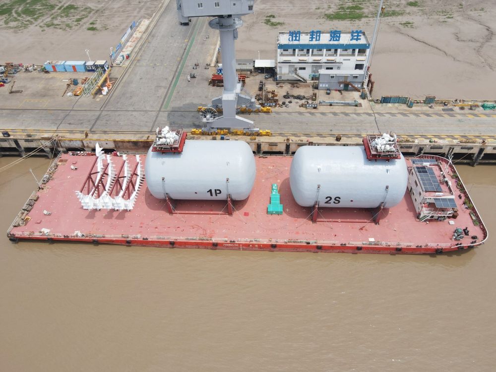 子公司dg视讯海洋成功交付2套LNG不锈钢低温液罐，海外业务再添新彩(图1)